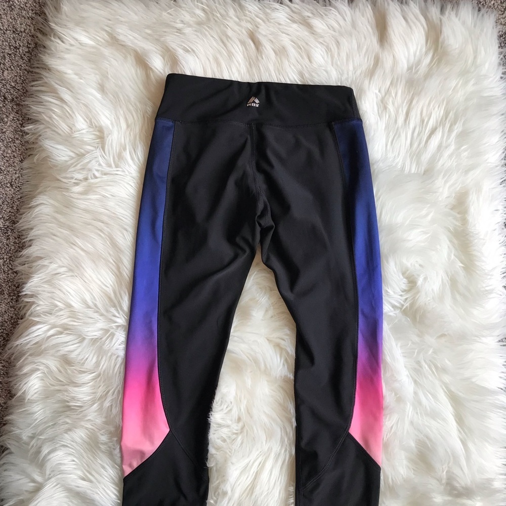 RBX | Ombré Workout Capris - Picture 4 of 5